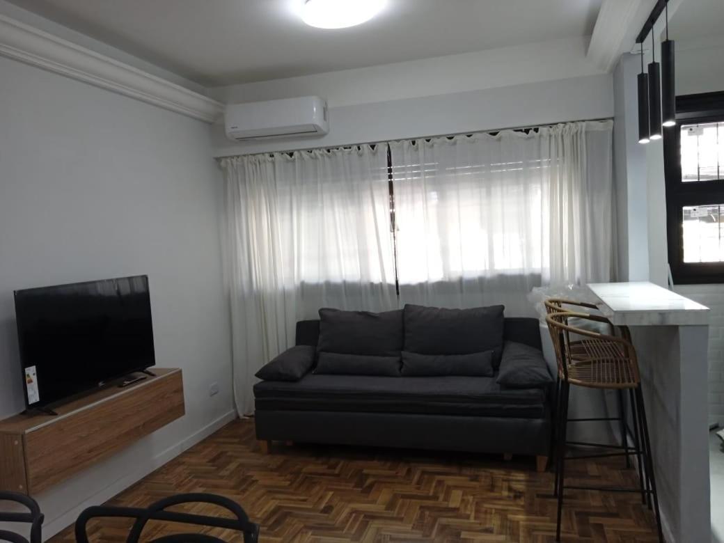 Encantador 2 Ambientes En Once * Ciudad Autónoma de Buenos Aires